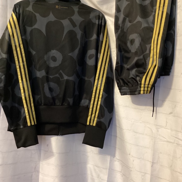 ADIDAS MARIMEKKO TRACK JACKET PANTS SET (NWOT)(JACKET-1XL) (PANTS-L) - Picture 14 of 15